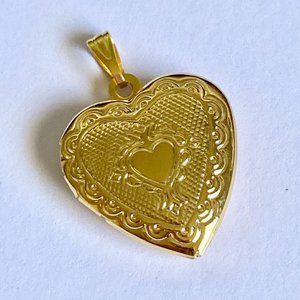 Vintage Gold Heart Locket Pendant Charm Victorian Photo Picture Plated